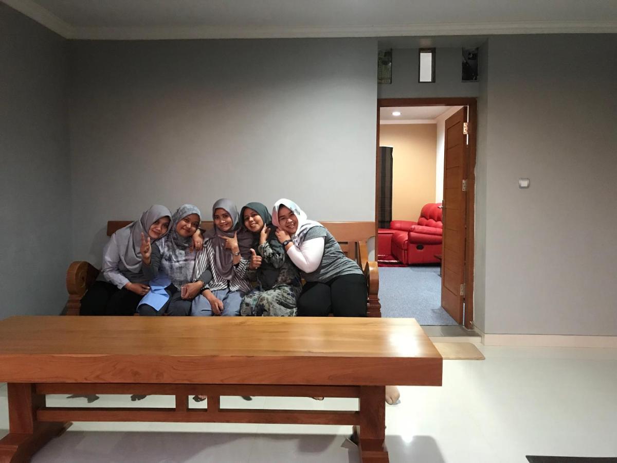 De Villa Cetho Karanganyar  Luaran gambar
