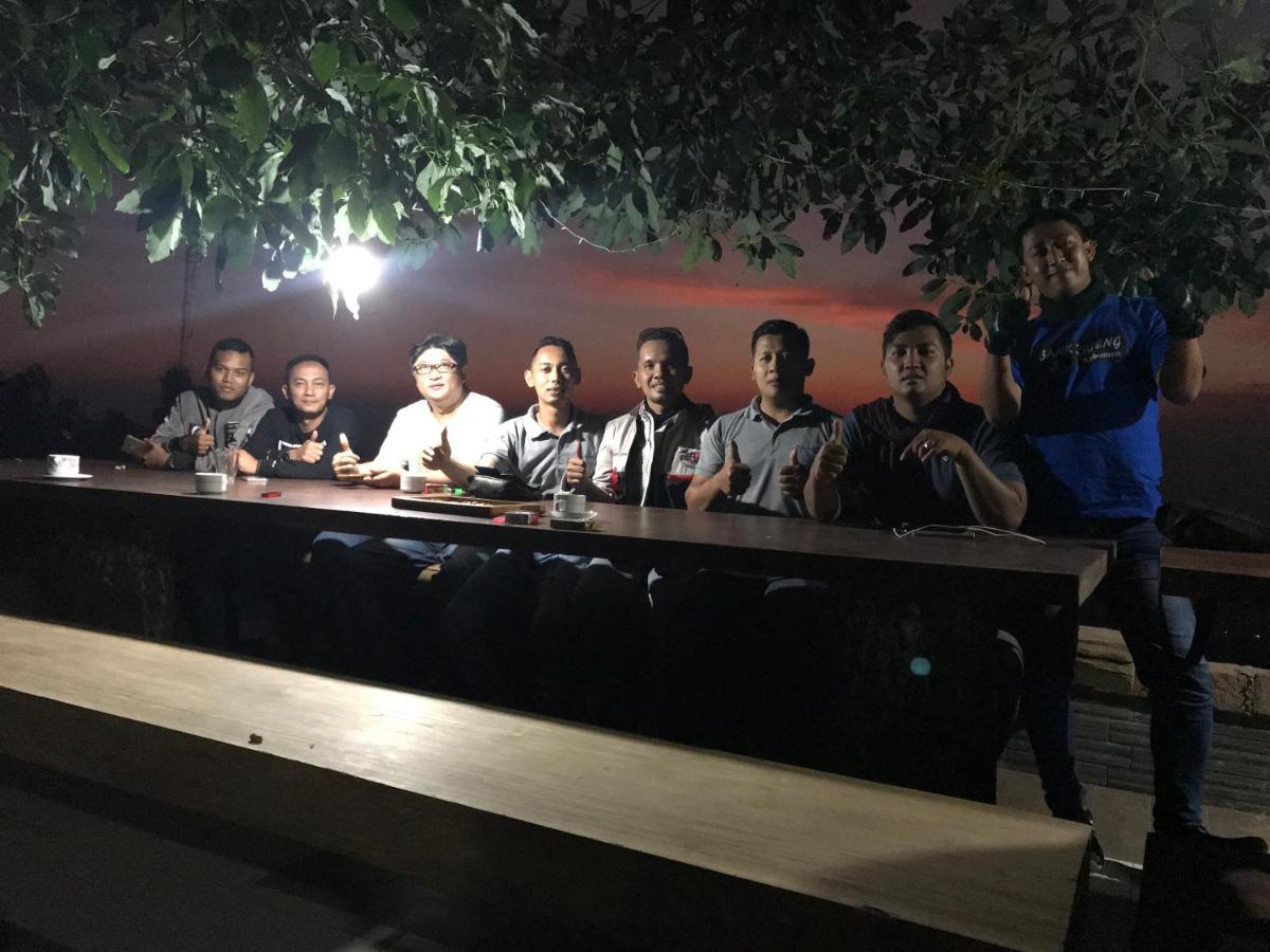De Villa Cetho Karanganyar  Luaran gambar