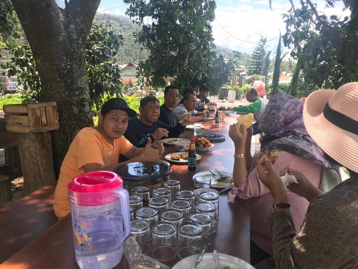 De Villa Cetho Karanganyar  Luaran gambar